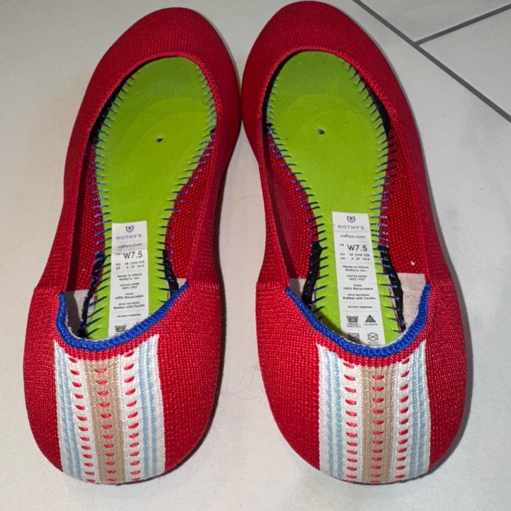 Rothy’s The Square Women's Shoe – Cardinal Red – Size 7.5 - Picture 3 of 5